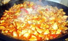 Mantarlı Tavuk Sotesi